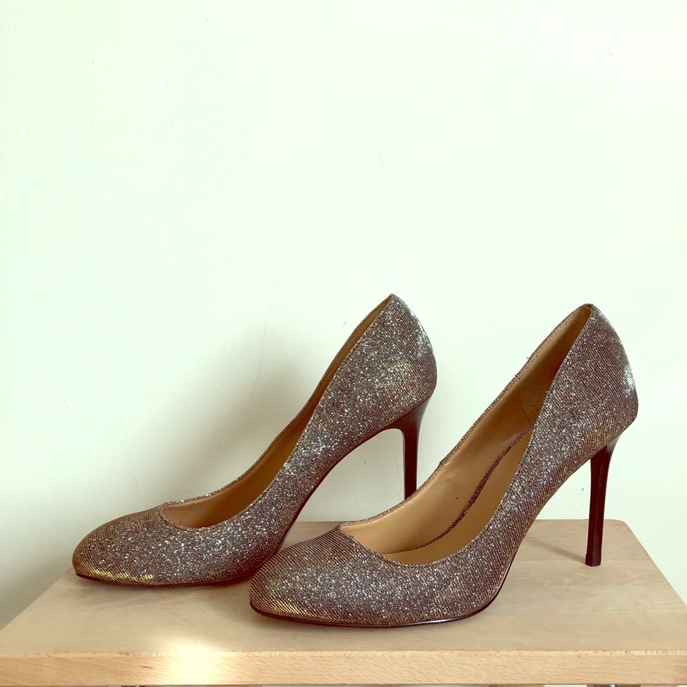 Banana Republic Sparkle Pumps
